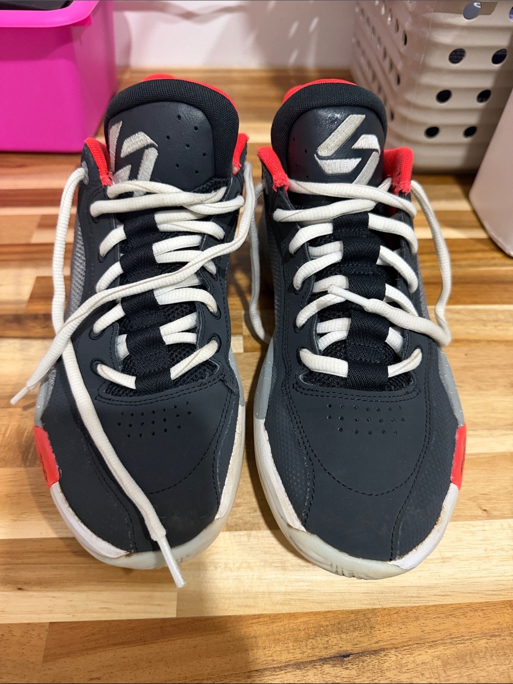 Nike Boys Dark Gray and Red Athletic Sneakers